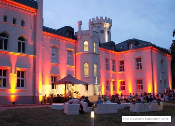 Schloss Hohendorf  bei Nacht